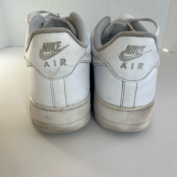 Nike White Air Force One Sneakers Men's Size 11 - Picture 3 of 13